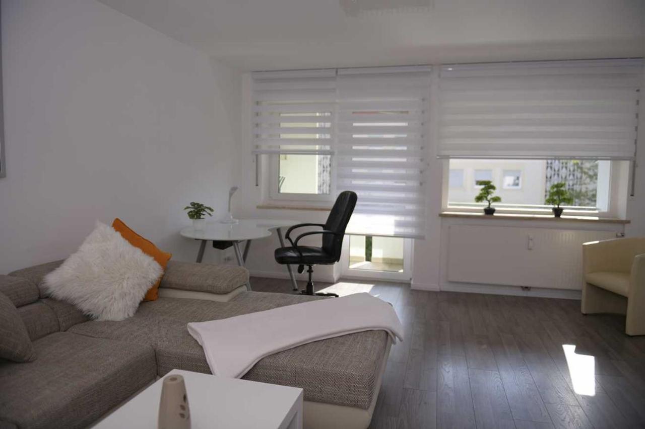 Helle, Ruhige, Moderne Wohnung, 5 Min Zu Fa Grob Mindelheim Exterior photo
